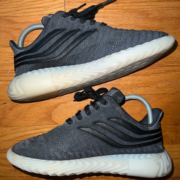 Adidas Sobakov Carbon Grey CG6770 Sneakers Mens Sz 5 Wmns Sz 6 EUC - Picture 9 of 12